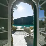 The Stone Pine House - Paraggi Appartement