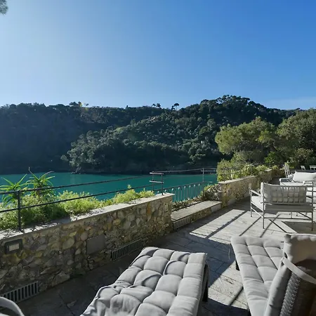Apartman The Stone Pine House - Paraggi *